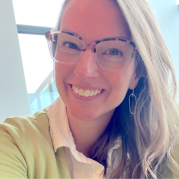 Meet your Posher, Summer! - Picture 2 of 3